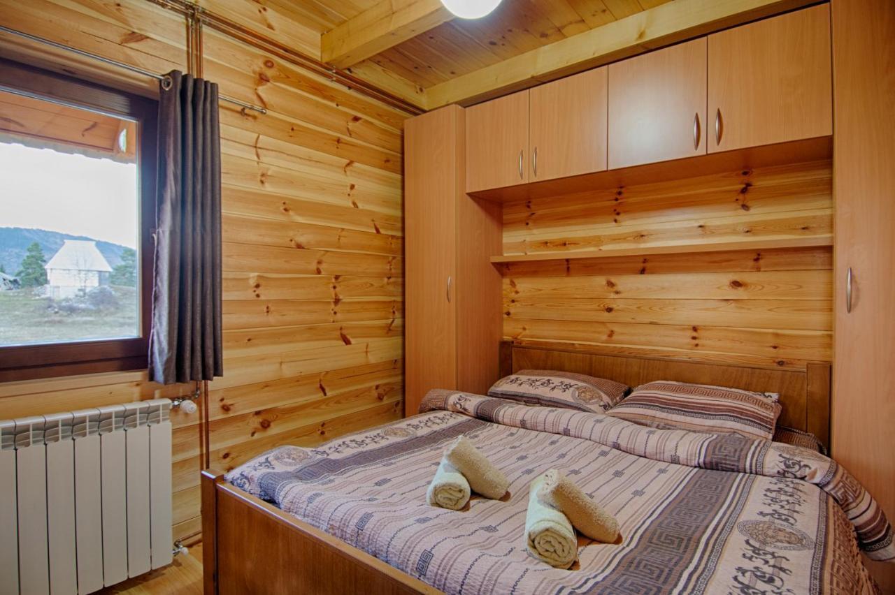 Original Wooden Sg * Zabljak (Zabljak)